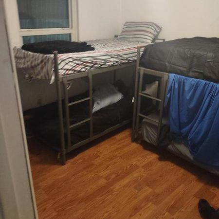 Omar'S Place - Shared Rooms Маями Екстериор снимка